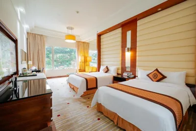 Superior Twin Room with Hill View — Royal Halong Hotel